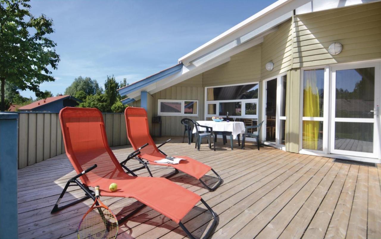 Kranich Ferienhaeuser Mit Innenpool Hohendorf (Nordvorpommern) Exterior foto
