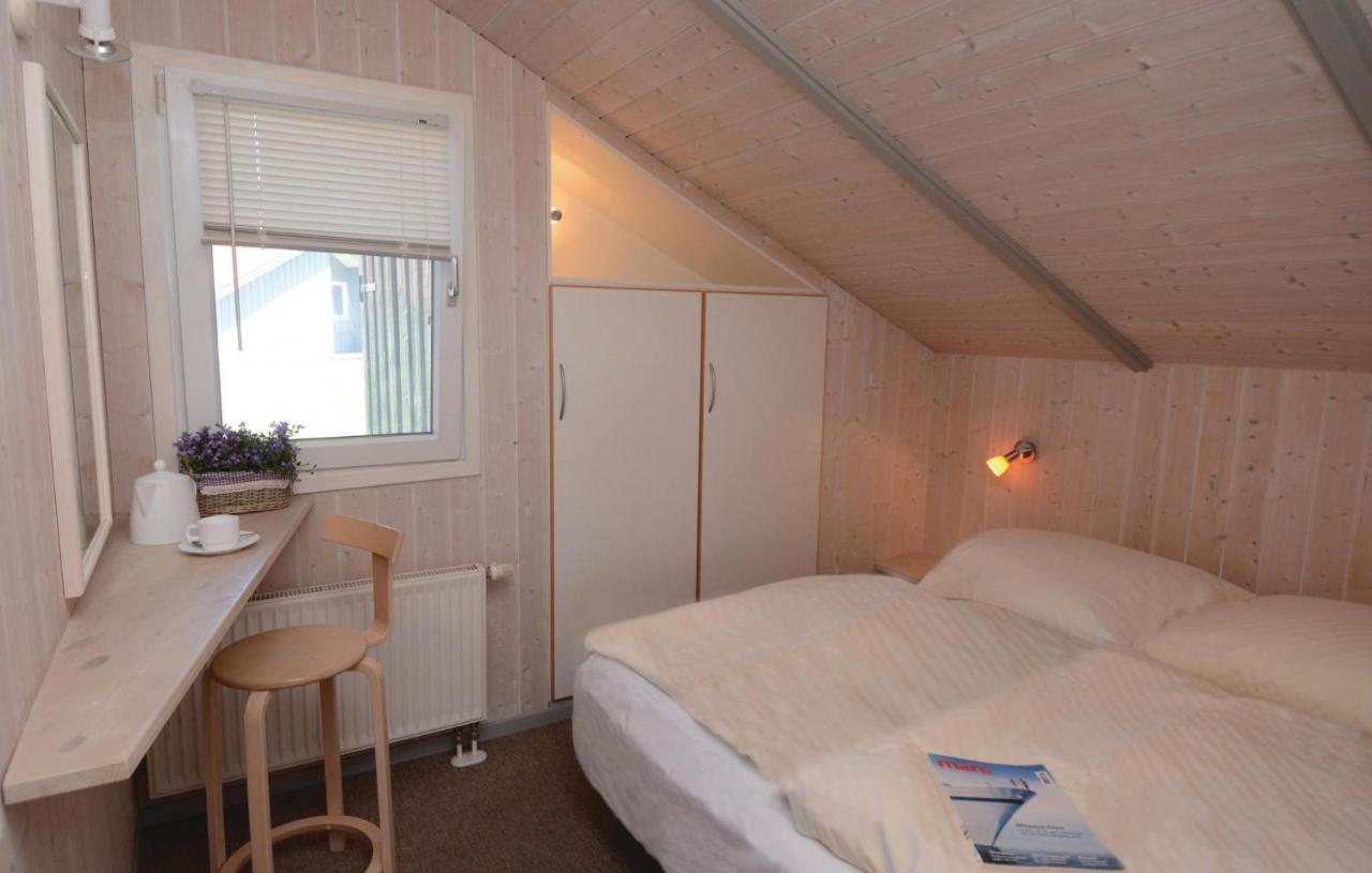 Kranich Ferienhaeuser Mit Innenpool Hohendorf (Nordvorpommern) Exterior foto